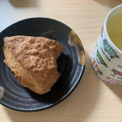 中はふわふわ、外はカリカリ。リピートして、作ってます♡娘の朝ごはんにもと、冷凍保存していまふ！娘にも、もちろん好評です。